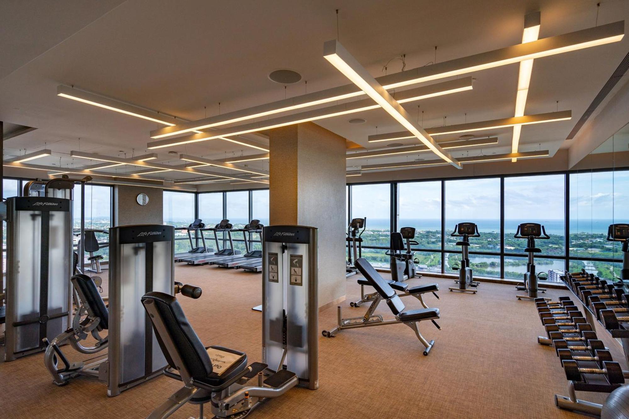 Holiday Inn & Suites Rayong City Centre By Ihg Eksteriør bilde